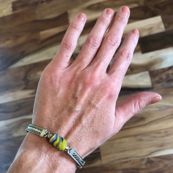 Bracelet - Picture 3 of 3